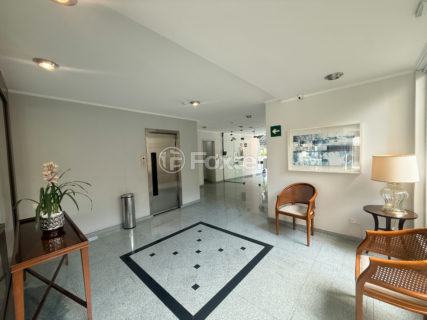 Image 30 - 1041217
