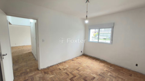 Image 31 - 1041227