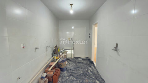 Image 40 - 1041227
