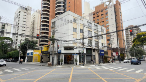 Image 51 - 1041227