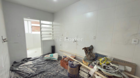 Image 38 - 1041227