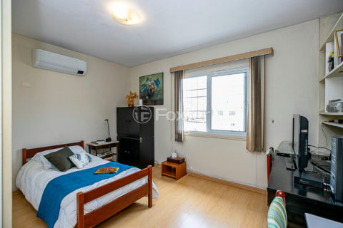 Image 31 - 1041228