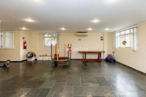 Image 37 - 1041229