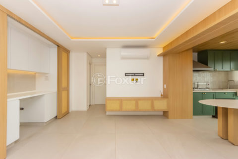 Image 3 - 1041230