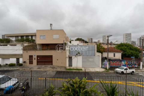 Image 47 - 1041238