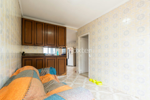 Image 70 - 1041238