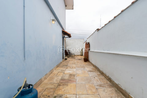 Image 82 - 1041238