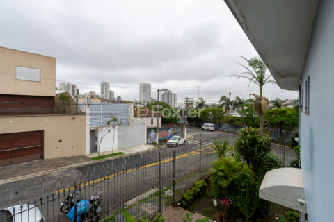 Image 40 - 1041238