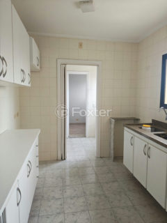 Image 9 - 1041309