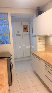Image 31 - 1041398