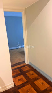 Image 21 - 1041398