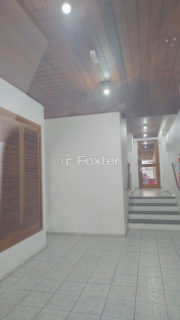 Image 35 - 1041404