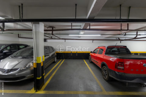 Image 37 - 1041526