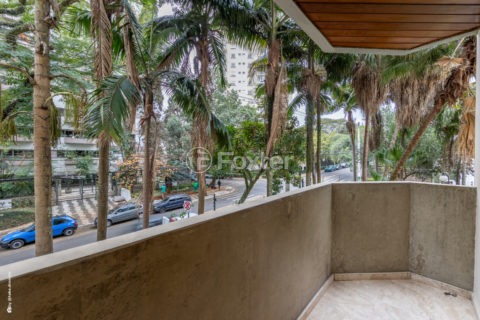 Image 35 - 1041526