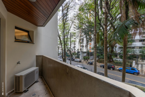 Image 36 - 1041526