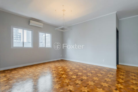 Image 7 - 1041551
