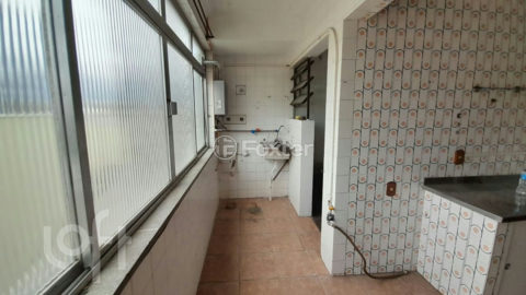 Image 34 - 1041830