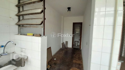 Image 32 - 1041830
