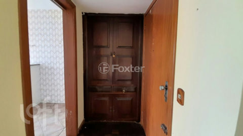 Image 37 - 1041830