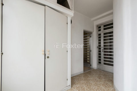 Image 38 - 1041921
