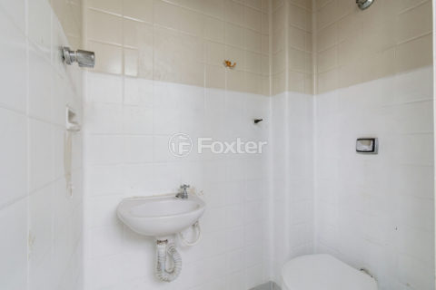 Image 35 - 1041921