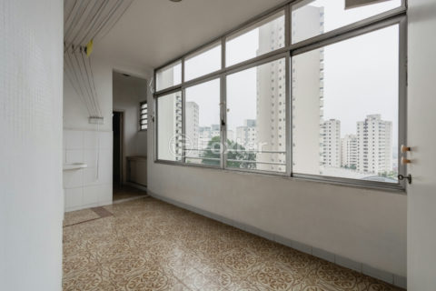 Image 33 - 1041921