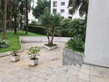 Image 7 - 1041926