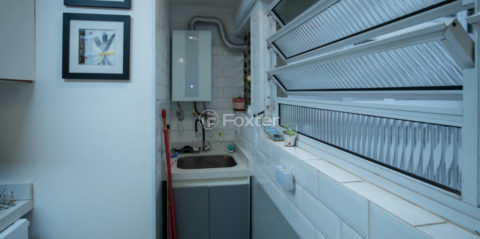 Image 8 - 1041932