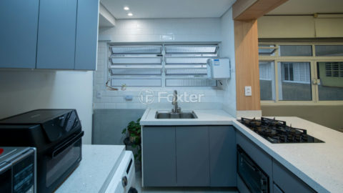 Image 10 - 1041932