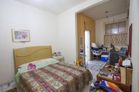 Image 10 - 104229