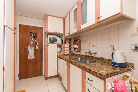 Image 23 - 104307