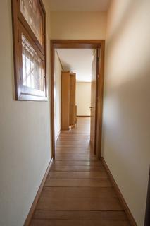 Image 30 - 104713