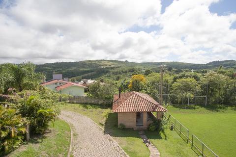 Image 35 - 104713