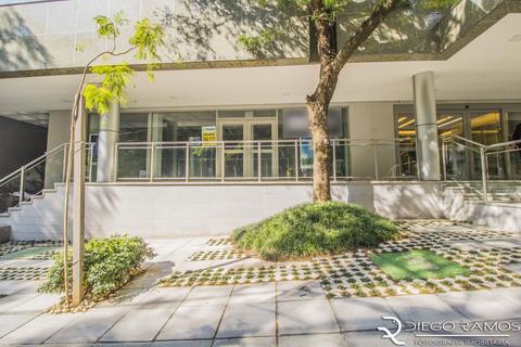 Image 11 - 105132