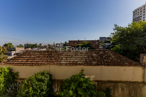 Image 7 - 105250