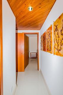 Image 10 - 105630