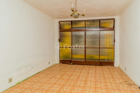 Image 9 - 106259