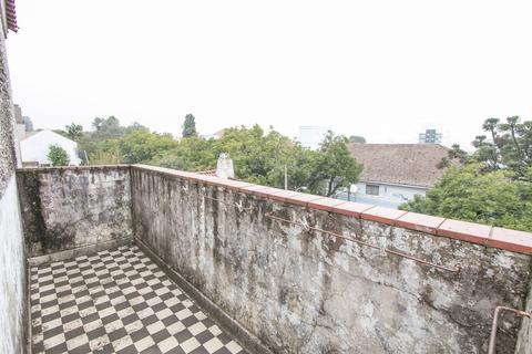 Image 13 - 106623