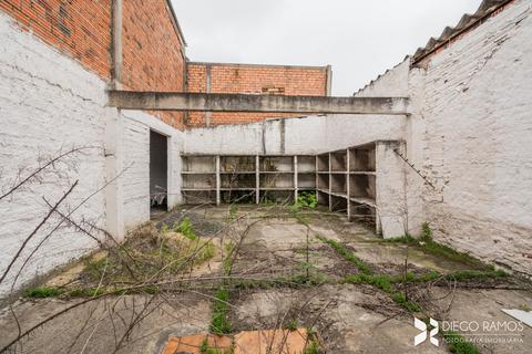Image 23 - 107902