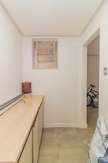 Image 32 - 110480