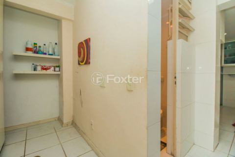 Image 35 - 11270