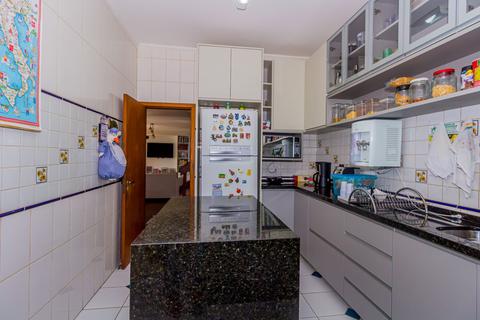 Image 49 - 115687
