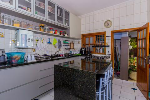 Image 50 - 115687