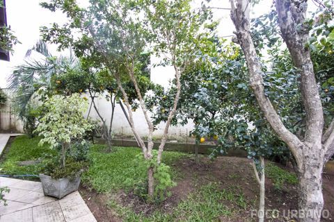 Image 38 - 125007