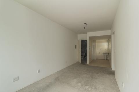 Image 3 - 130070