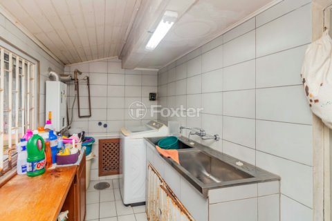 Image 39 - 130339