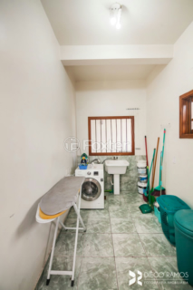 Image 33 - 132372