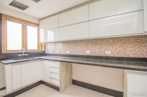 Image 33 - 132883