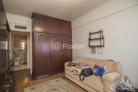 Image 8 - 136332