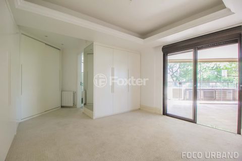 Image 23 - 136522